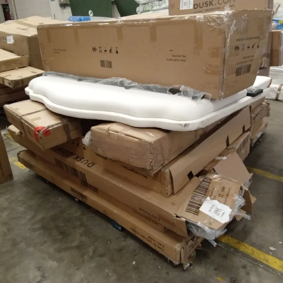 PALLET OF ASSORTED INCOMPLETE DUSK FURNITURE PARTS AND PIECES 