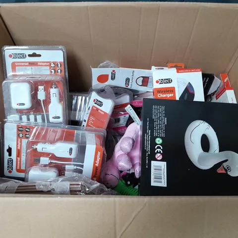 APPROXIMATELY 30 ASSORTED ELECTRICAL GOODS TO INCLUDE UNIVERSAL POWER ADAPTER, CAR CHARGER, AND WIRELESS CHARGER ETC. 