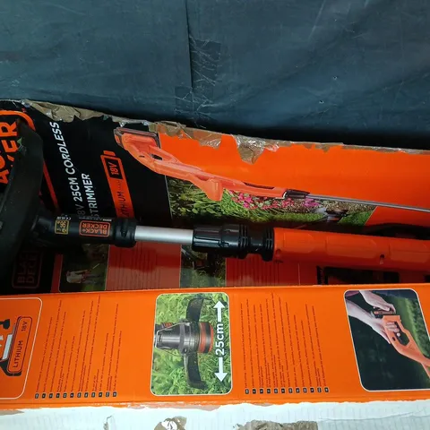 BLACK + DECKER STC1820PC-GB 18V LITHIUM ION 28CM STRIMMER - COLLECTION ONLY