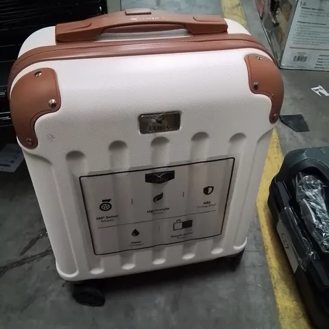 LUGG JETSET CABIN BAG CREAM WITH BROWN