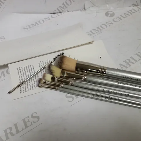 LINDA MEREDITH 6PC MAKE UP BRUSH SET