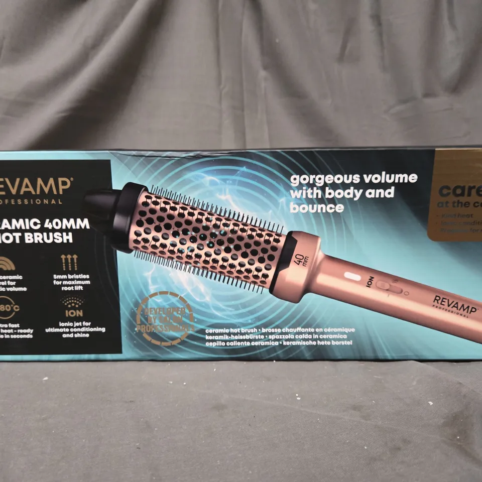 REVAMP DYNAMIC RADIANCE 40MM CERAMIC HOT BRUSH