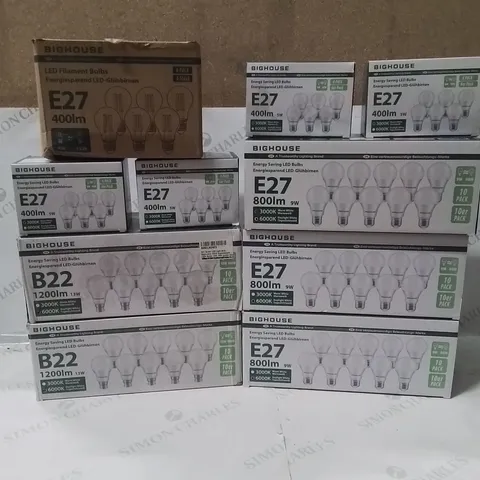 LARGE BOX CONTAINING VARIOUS ASSORTED LIGHT BULBS ECT.