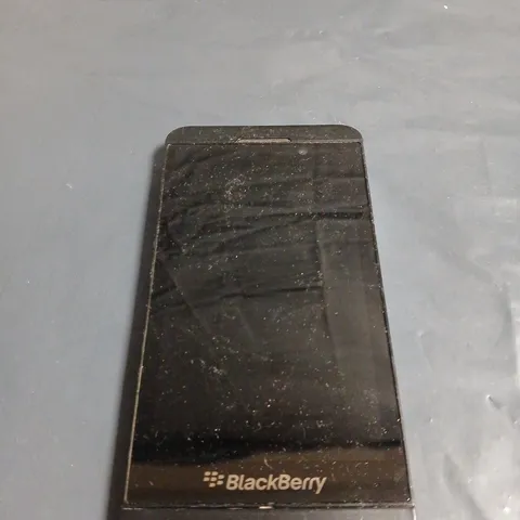 BLACKBERRY SMARTPHONE 