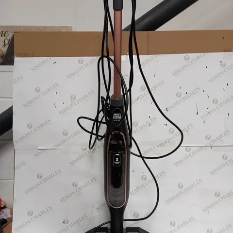 SHARK STEAM SCRUBBER WITH STEAM BLAST S7201 - COLLECTION ONLY