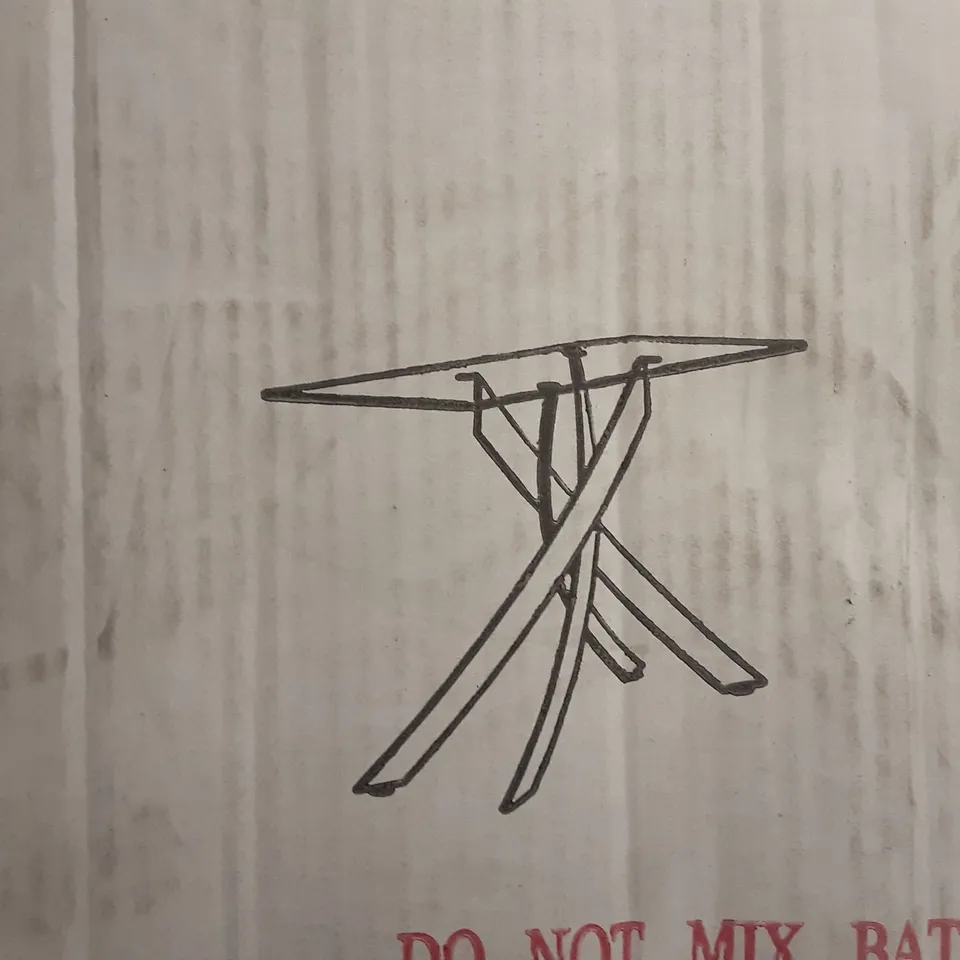 BOXED DESIGNER DAYTONA  CONSOLE TABLE - CLEAR GLASS 120X40X76CM (2 BOXES)