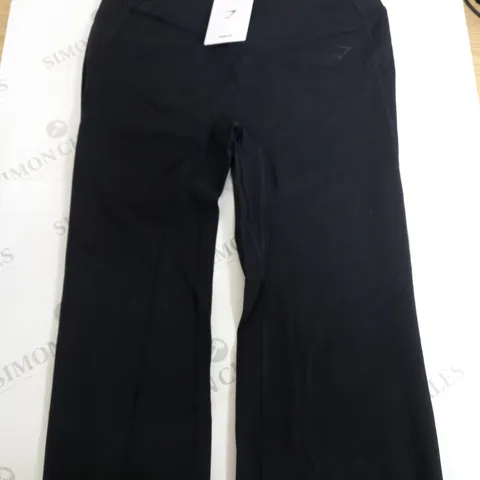 GYMSHARK CROSSOVER FLARED LEGGINGS - M