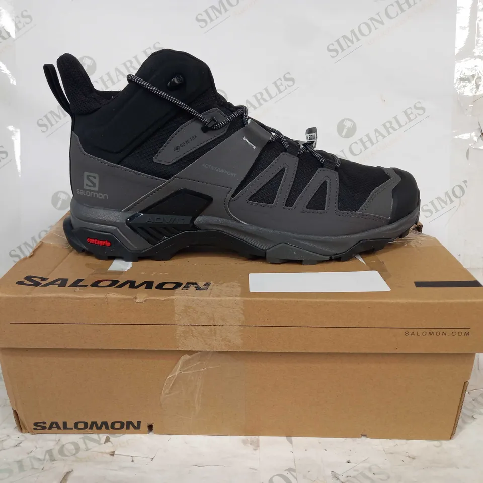 BOXED PAIR OF SALOMON SHOES IN BLACK/GREY UK SIZE 11