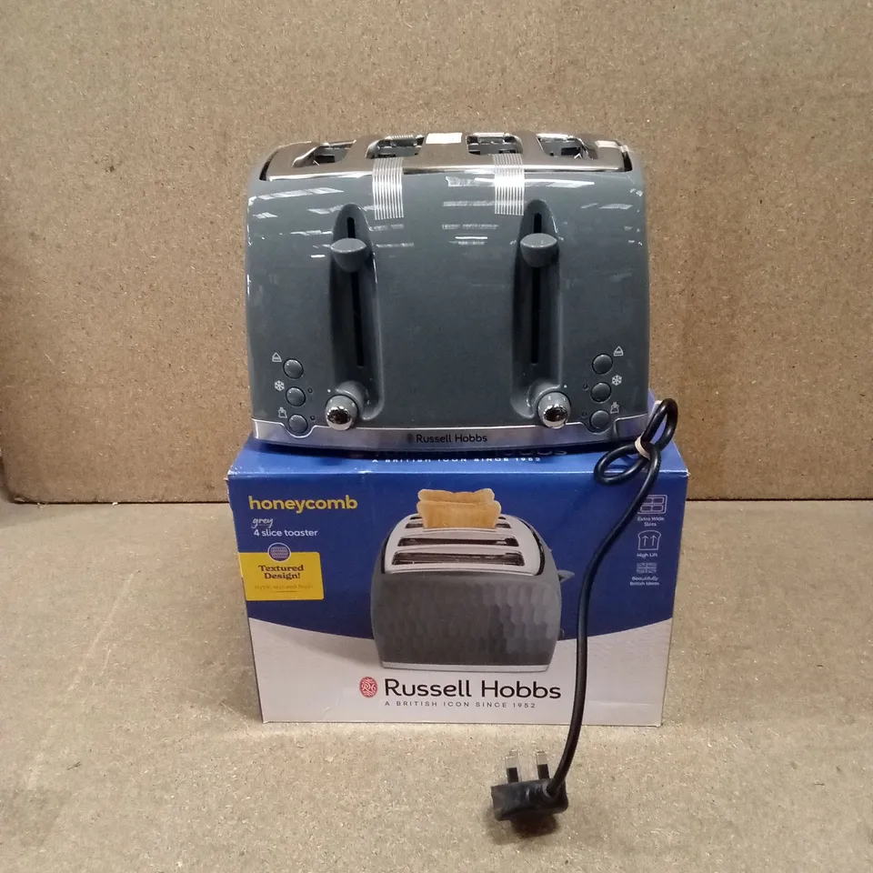 BOXED RUSSELL HOBBS HONEYCOMB 4 SLICE TOASTER - 26073