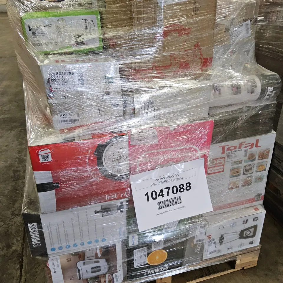 PALLET OF APPROXIMATELY 52 UNPROCESSED RAW RETURN HOUSEHOLD AND ELECTRICAL GOODS TO INCLUDE;