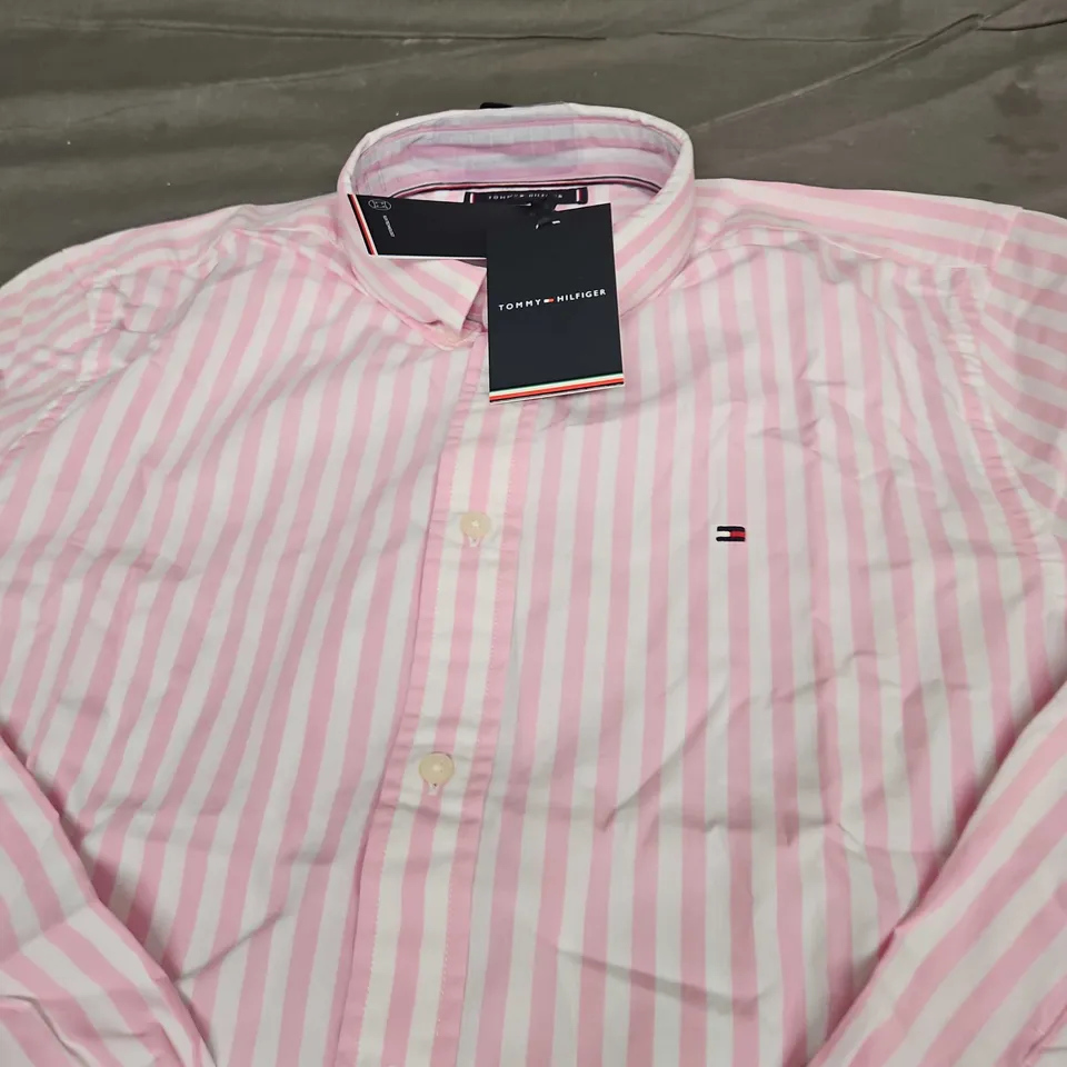 TOMMY HILFIGER FLEX POPLIN BOLDIN STRIPE SHIRT - SIZE M