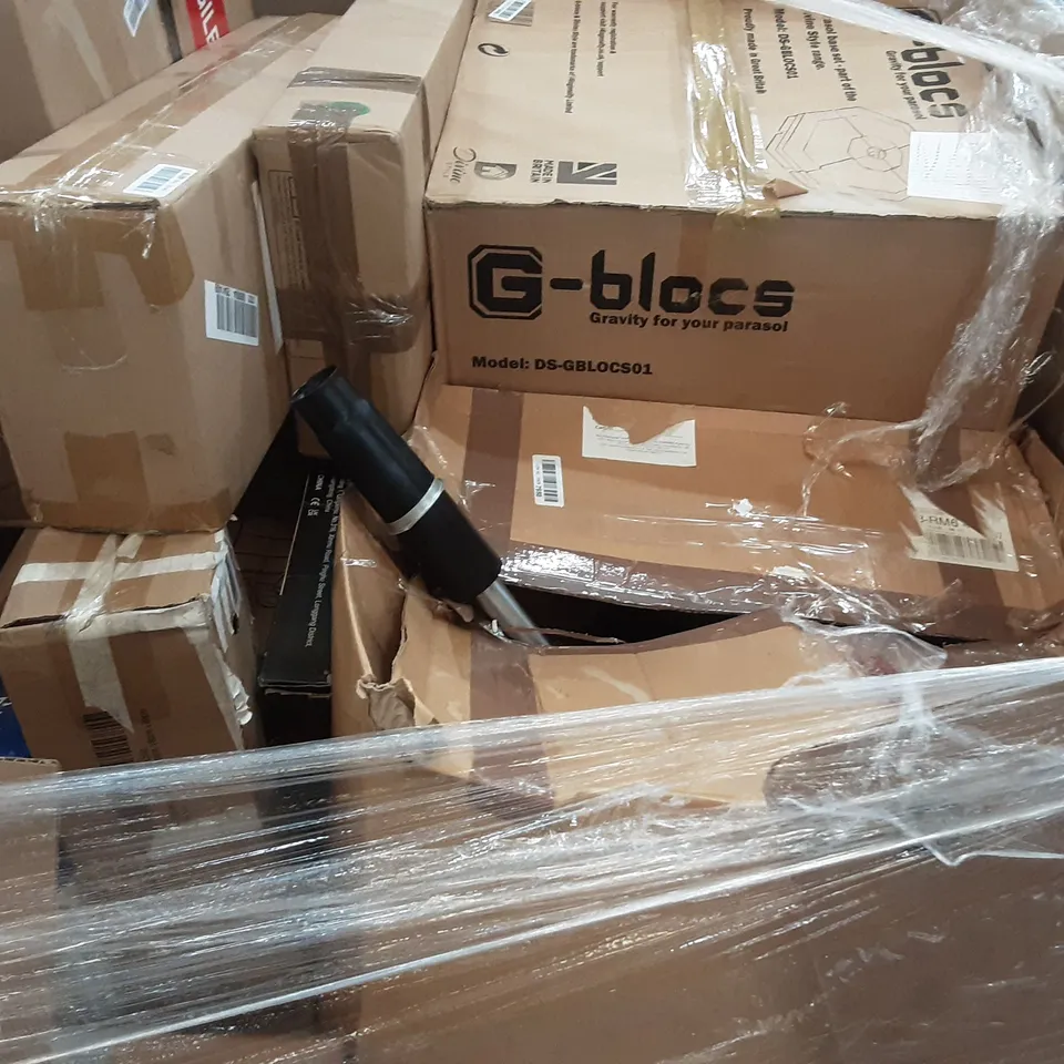 LARGE PALLET OF ASSORTED HOMEWARE ITEMS TO INCLUDE PARASOL BASE, TURNTABLE, LAP DESK ETC 