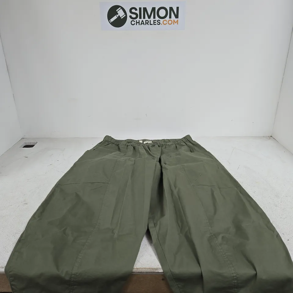 BON PRIX WOMENS OLIVE GREEN CARGO TROUSERS UK 24