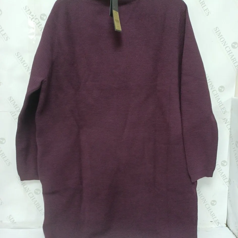 PHASE EIGHT PALOMA RIPPLE COAT IN WINE - UK 16