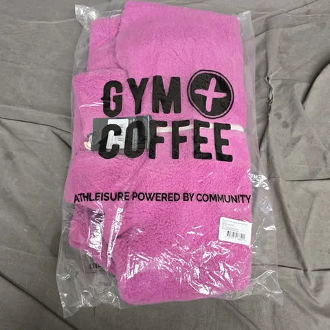 BAGGED GYM+COFFEE INDUSTRY FLEECE HIGH COLLAR JACKET – CRISP PINK, UK S
