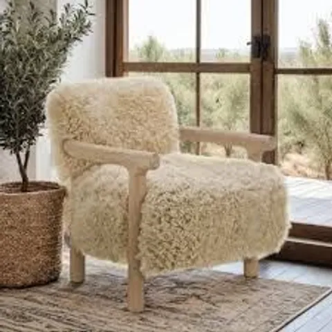 BOXED GENUINE SHEEPSKIN FUR BATTISTINI ARMCHAIR - TAUPE (1 BOX)