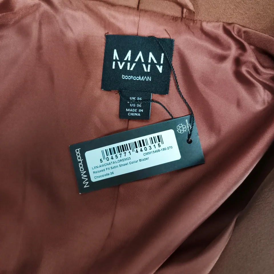 BOOHOOMAN SATIN SHAWL COLLAR BLAZER – CHOCOLATE BROWN, UK 36 (MEN'S)