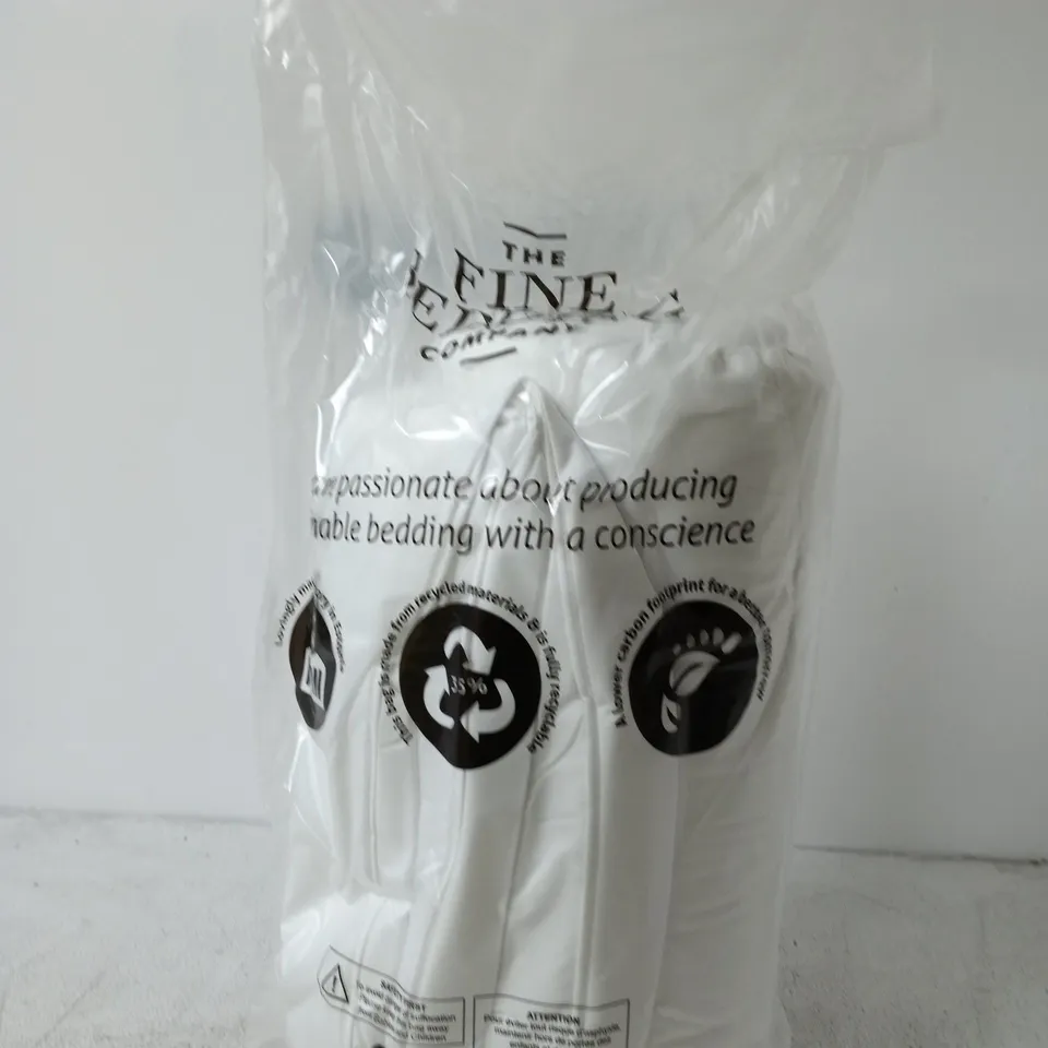 THE FINE BEDDING COMPANY SPUNDOWN DUVET SMALL KING - 155CM X 220CM - 10.5TOG