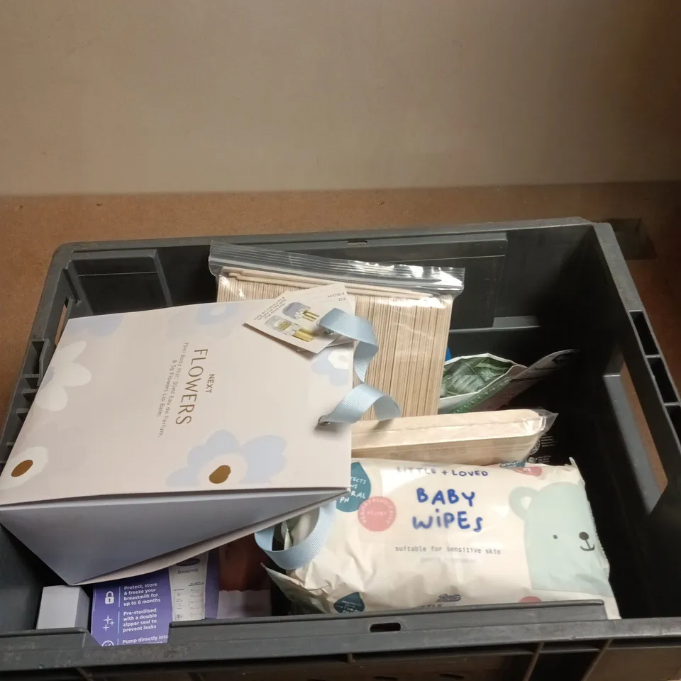 BOX OF APPROXIMATELY 10 ASSORTED BEAUTY PRODUCTS INCLUDING NEXT FLOWERS BODY MIST, EAU DE PARFUM AND LIB BALM, BOOTS BABY WIPES AND WISDOM CLEAN BETWEEN BRUSHES