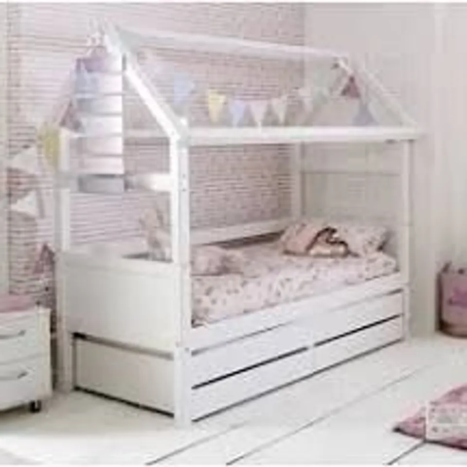 BOXED BOOTH EUROPEAN SINGLE HOUSE BED (6PACKS)