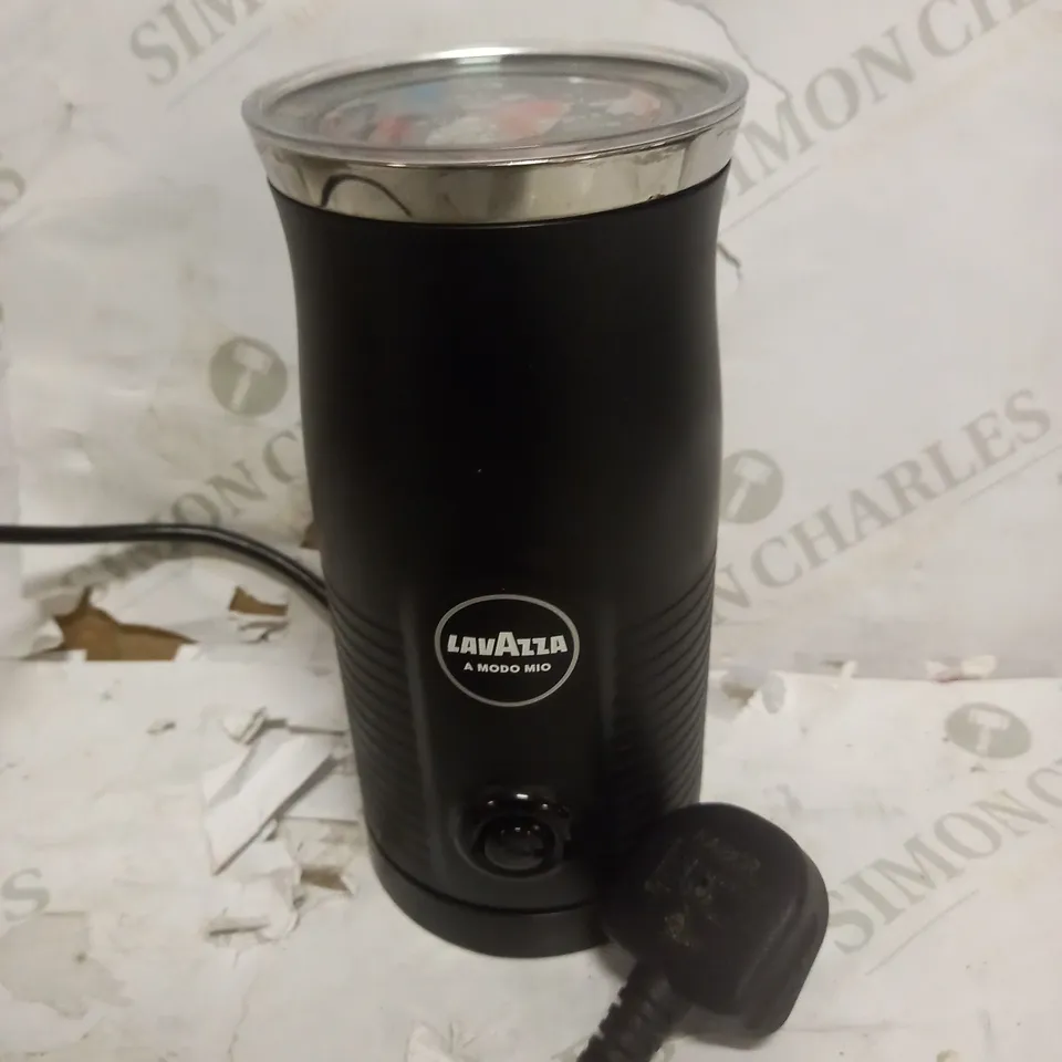 LAVAZZA A MODO MIO MILK EASY FROTHER