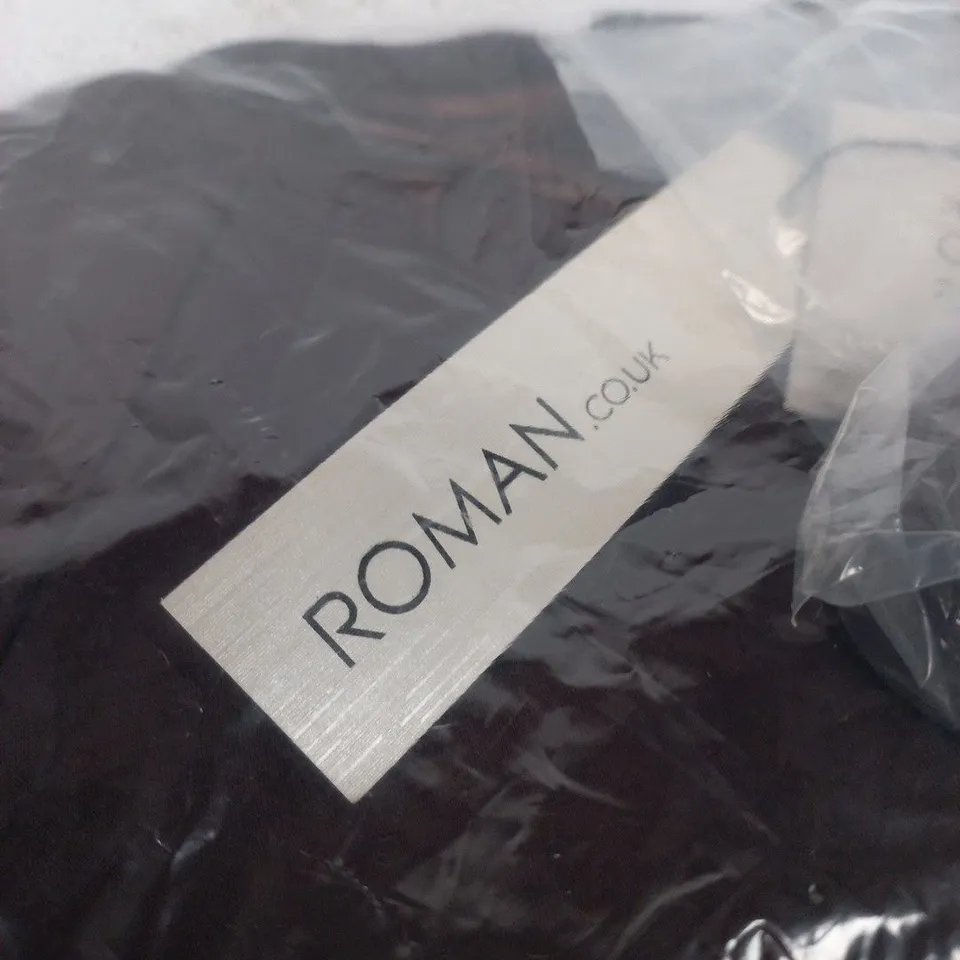 ROMAN BLACK BELTED SHORT D – UK SIZE 14