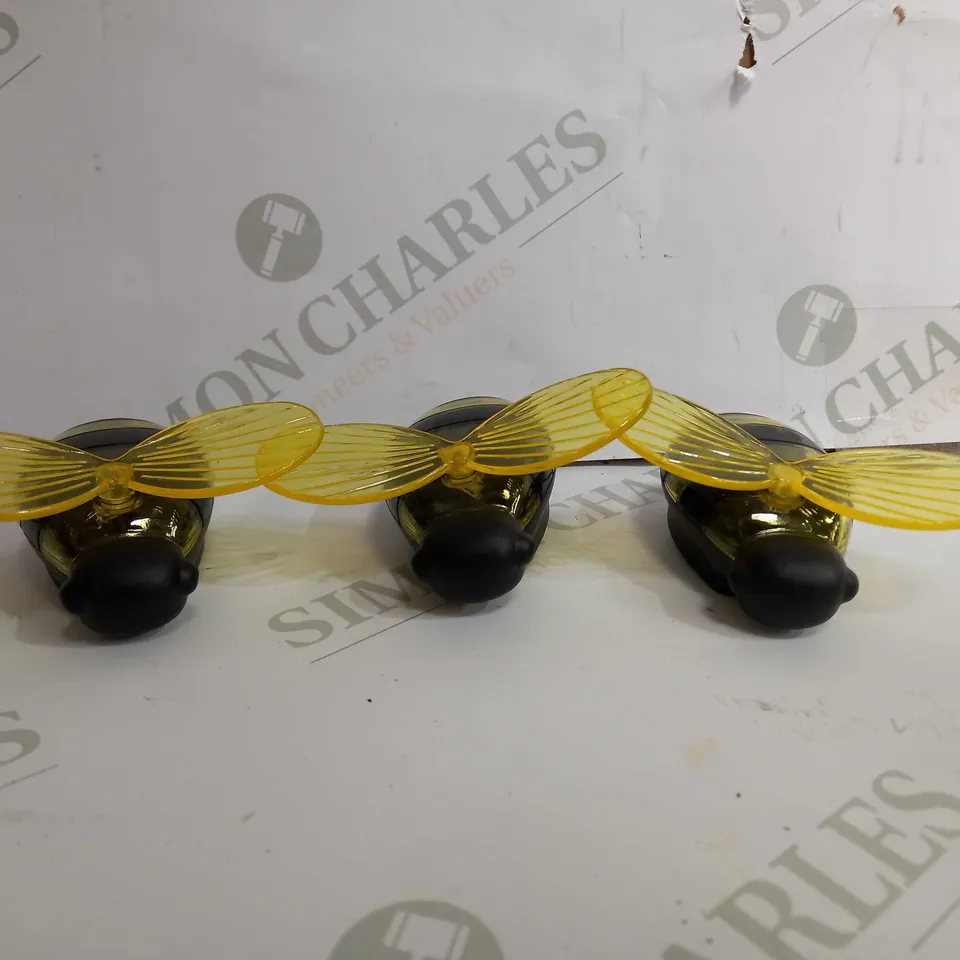 SET OF 6 SOLAR HANGING BEE'S  RRP £24.99