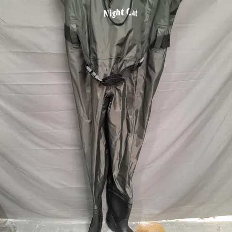 NIGHT CAT OVERALLS WITH BUILT IN WELLIES - SIZE 41 WELLIES