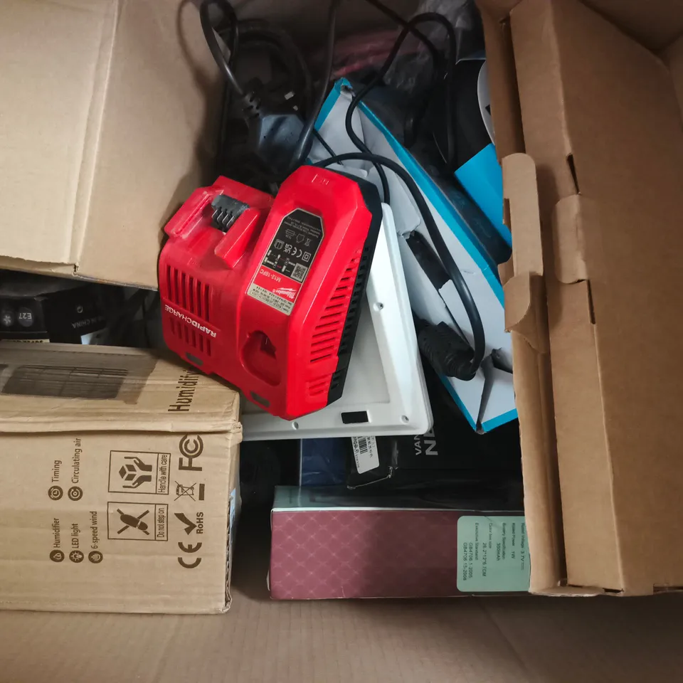 BOX OF APPROXIMATELY 15 ASSORTED HOUSEHOLD ELECTRICAL ITEMS - COLLECTION ONLY