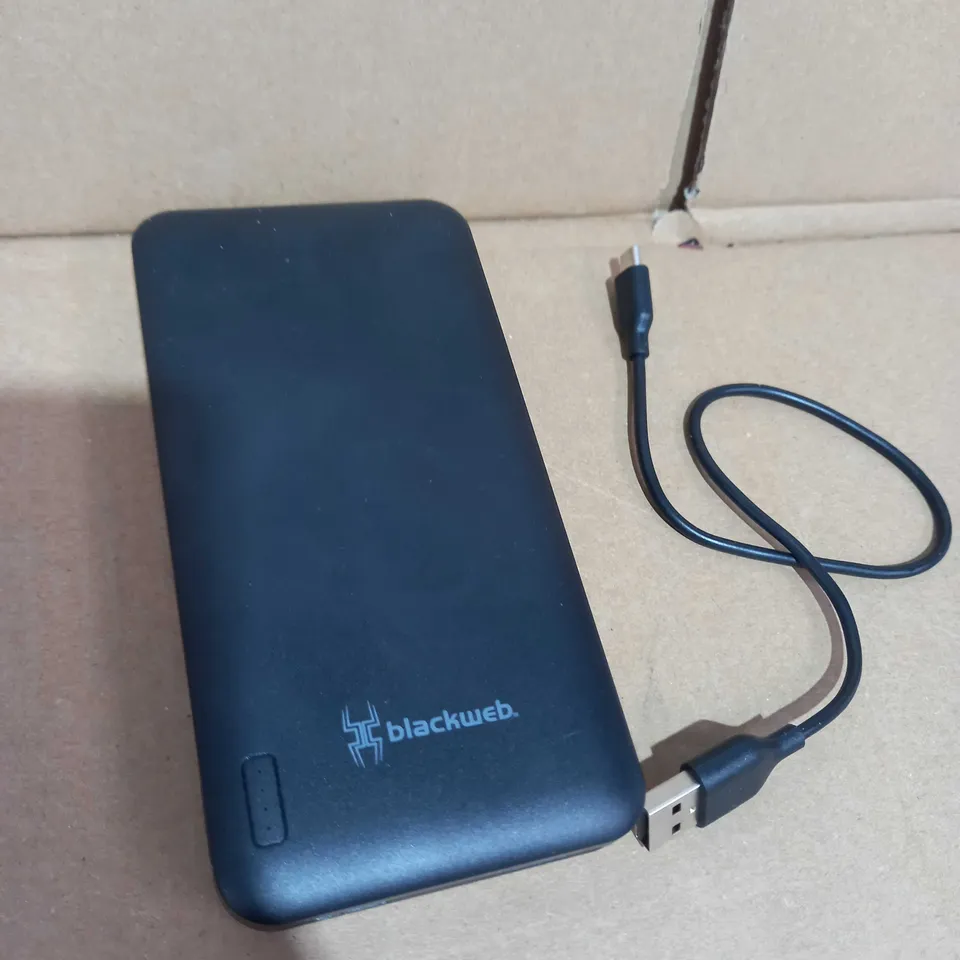 BLACKWEB 15000MAH SLIM POWER BANK