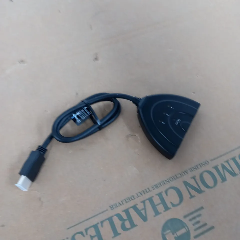 BLACKWEB 3 WAY HDMI SELECTOR 