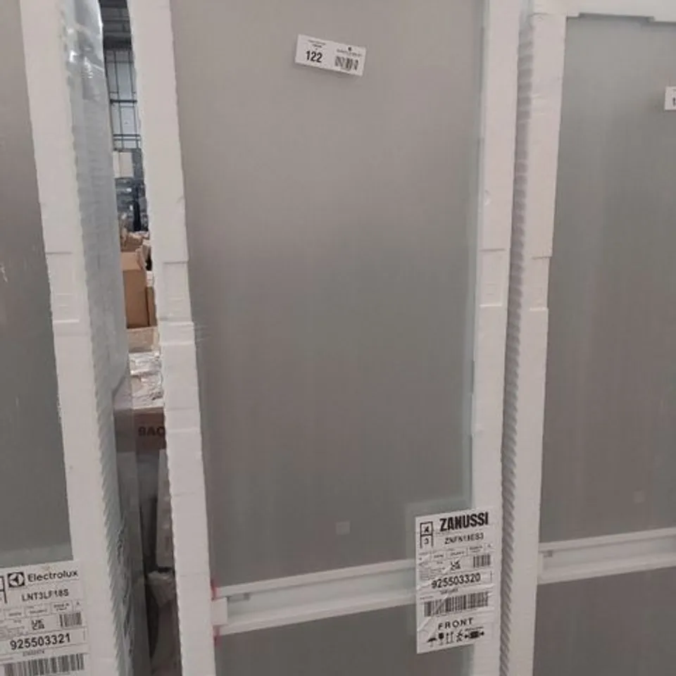 ZANUSSI SERIES 40 INTEGRATED FRIDGE FREEZER WHITE MODEL ZNFN18ES3 RRP £559