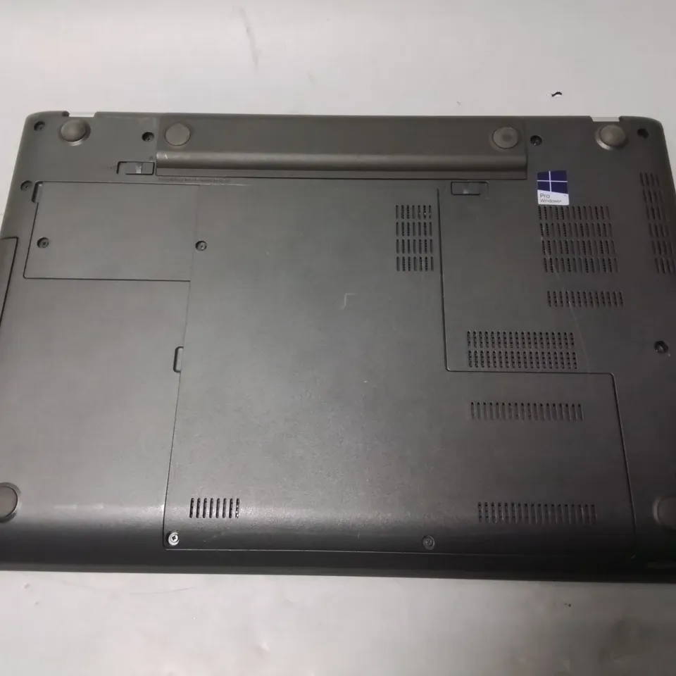 UNBOXED LENOVO THINKPAD E560 INTEL I7 LAPTOP