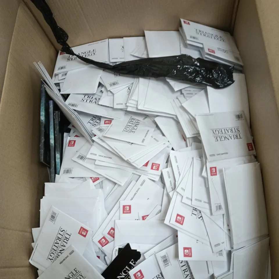 BOX OF APPROXIMATELY 50 TRIANGLE STRATEGY – NINTENDO SWITCH BOOKS WITH POSTCARDS
