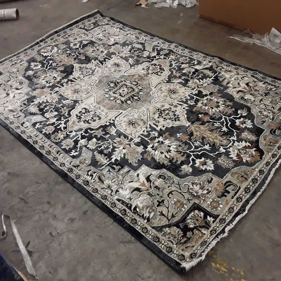 QUALITY DESIGNER AREA RUG APPROXIMATELY 200×300CM