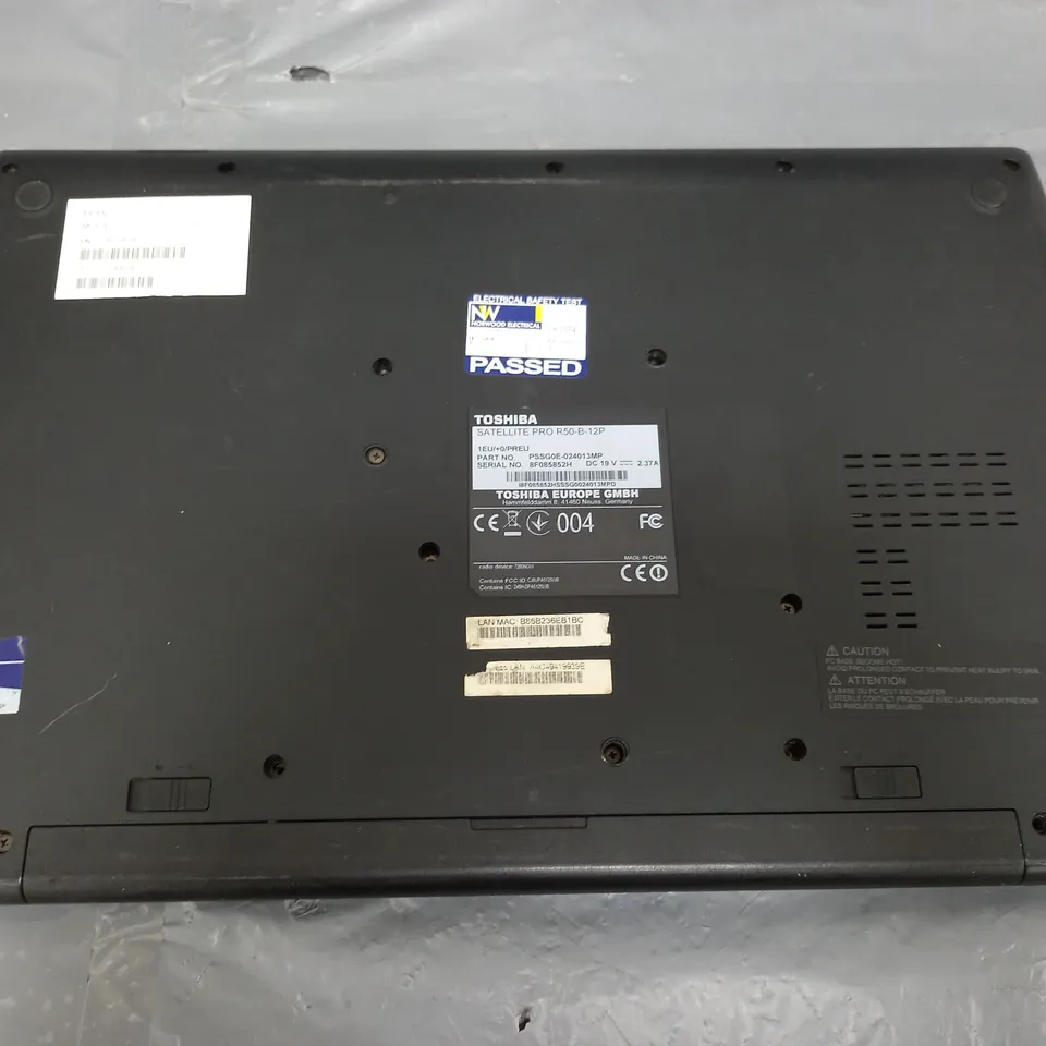 TOSHIBA SATELLITE PRO R50-B	15 INCH I3-4005U 1.70GHZ