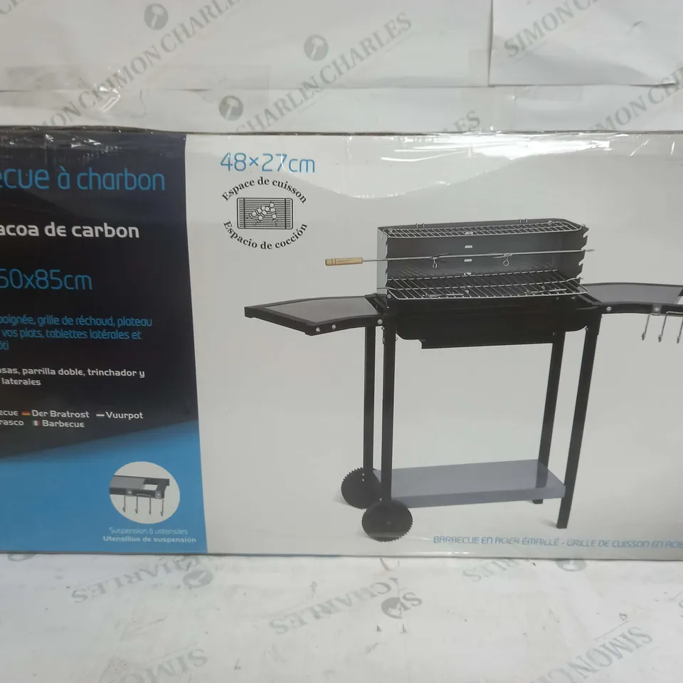 BOXED BLACK IRON BARBECUE