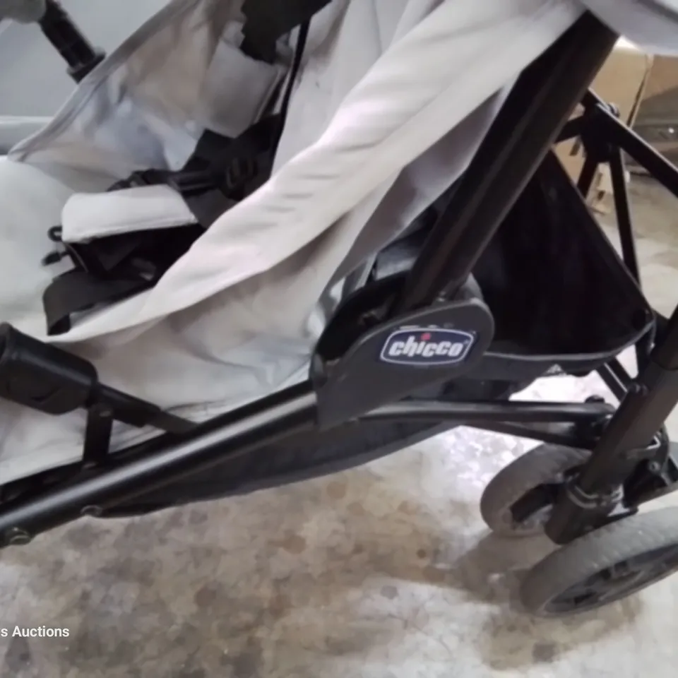 CHICCO LITEWAY 4 STROLLER
