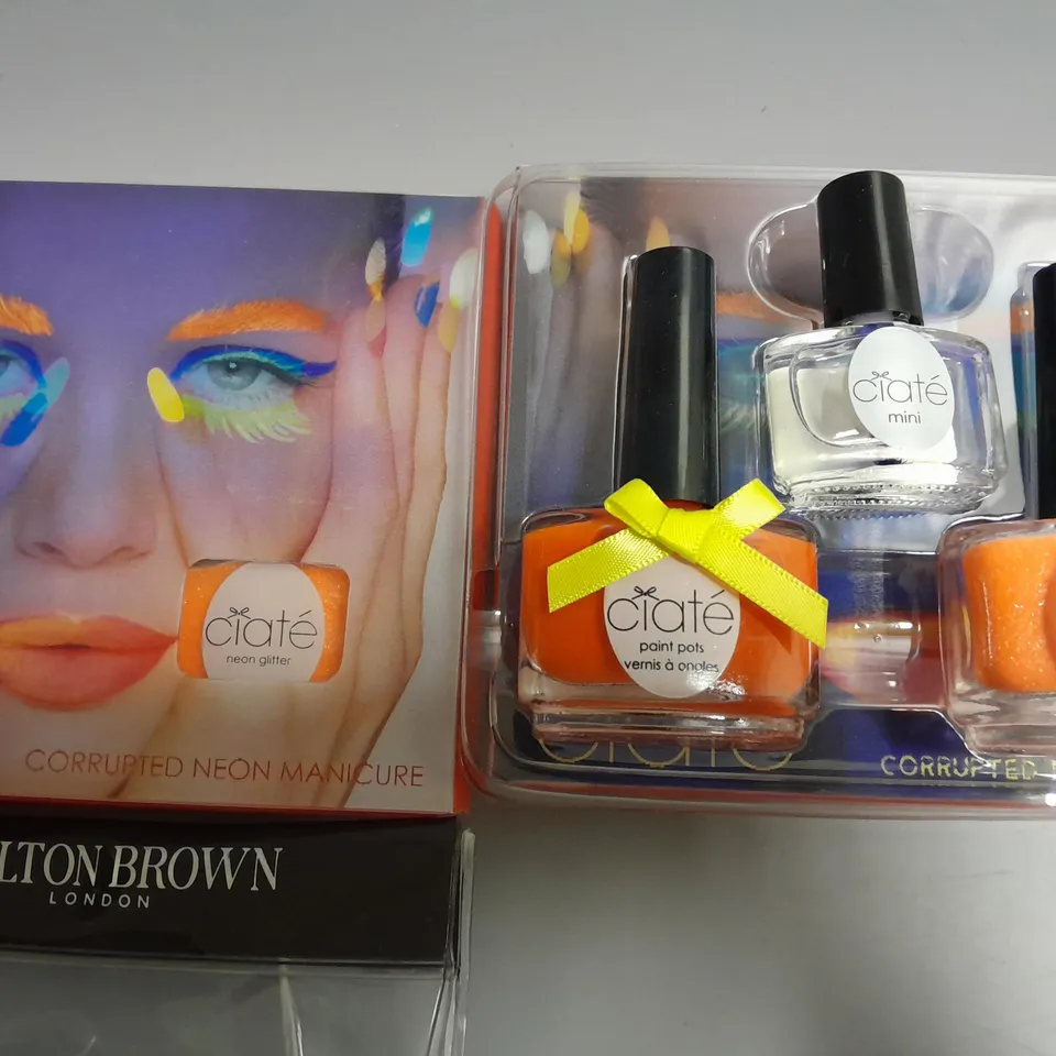 LOT OF 16 ASSORTED HEALTH AND BEAUTY ITEMS TO INCLUDE 3D GLITTER NEON NAIL POLISHES, EXTRA STRONG GEL AND LASH CHALK