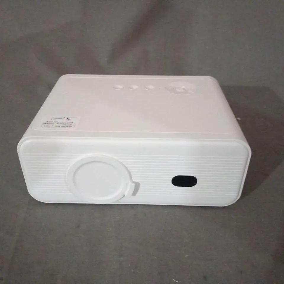 BOXED CLOKOUE CL003 VIDEO PROJECTOR