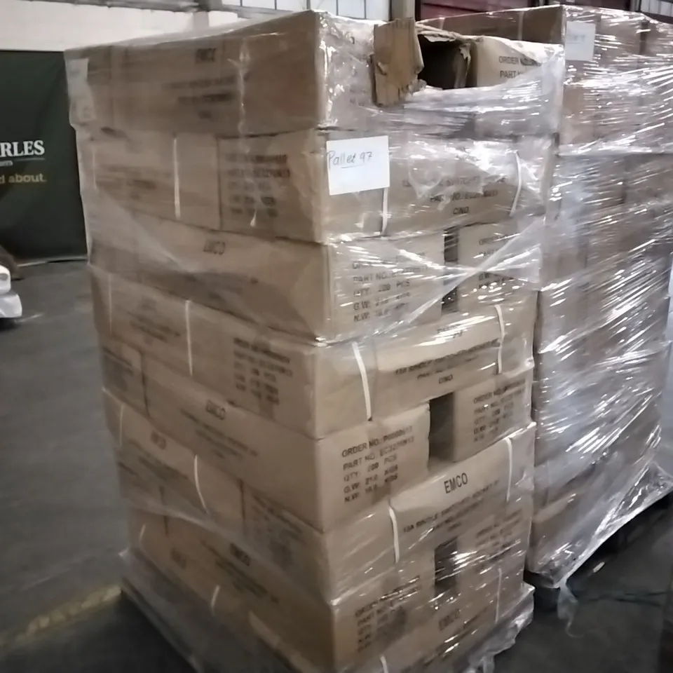 PALLET OF APPROXIMATELY 4806 13A SINGLE SWITCHED SOCKETS 