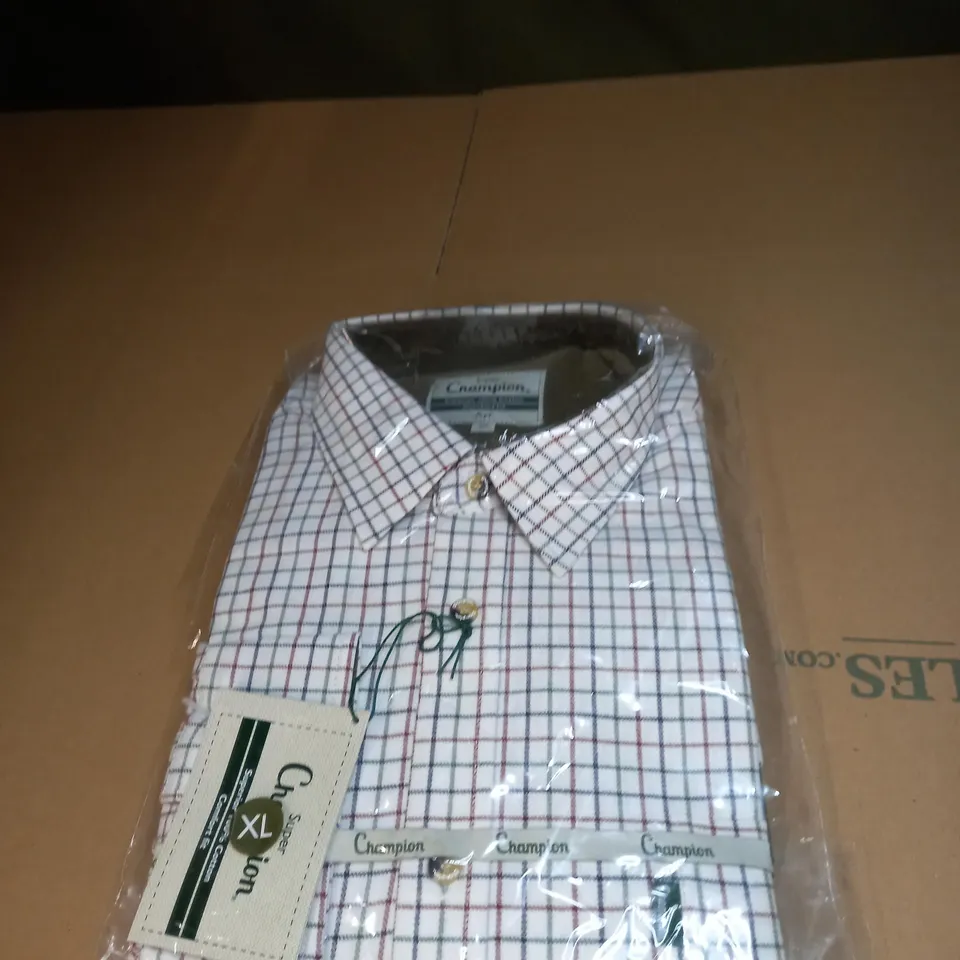 MENS SUPER CHAMPION BUTTONED SHIRT SIZE XL
