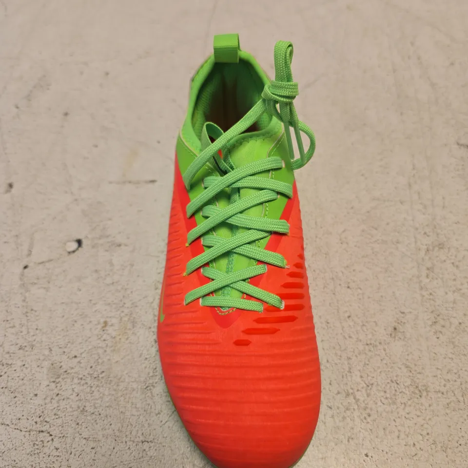NIKE KIDS FOOTBALL BOOTS – NEON ORANGE & GREEN, UK 13.5 (CHILD)