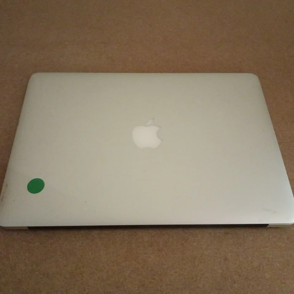 APPLE MACBOOK AIR 13-INCH ALUMINIUM LAPTOP