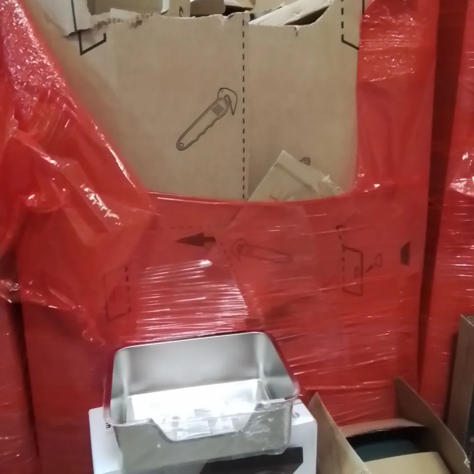 PALLET OF ASSORTED HOUSEHOLD GOODS AND PRODUCTS TO INCLUDE;TURNTABLE SYSTEM,CAT TRAY,SLEEPING PAD