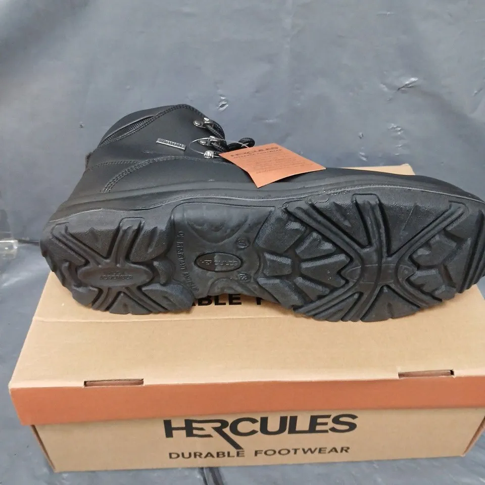 BOXED PAIR OF HERCULES BLACK SAFETY BOOTS - 13