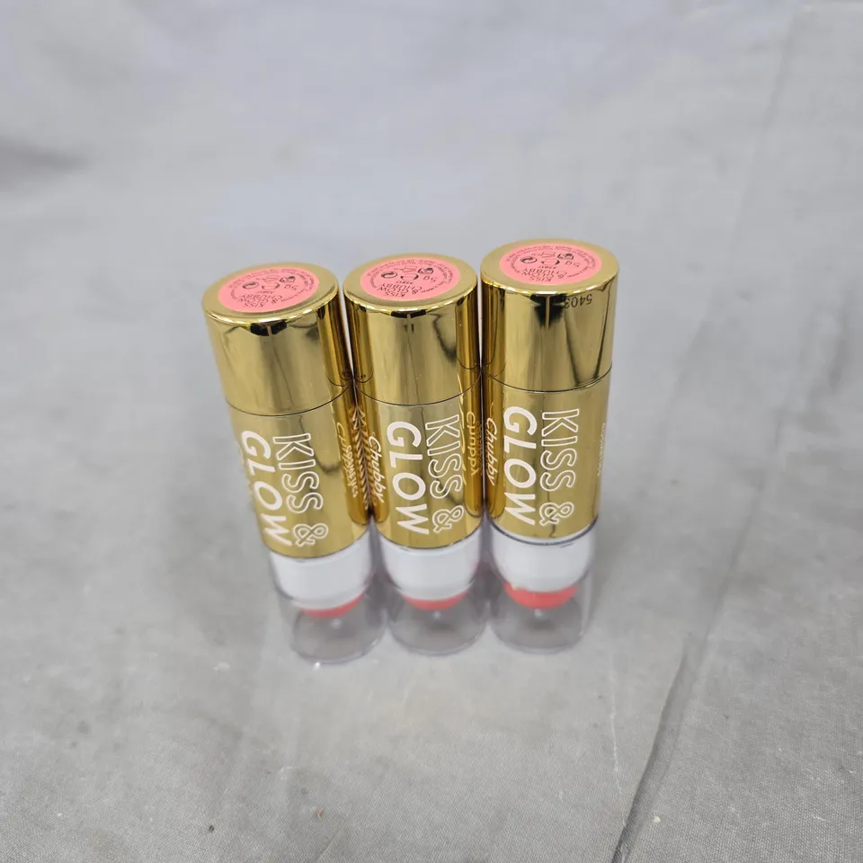 KISS & GLOW LIP GLOSSES & LIP BALMS SET – ASSORTED COSMETICS