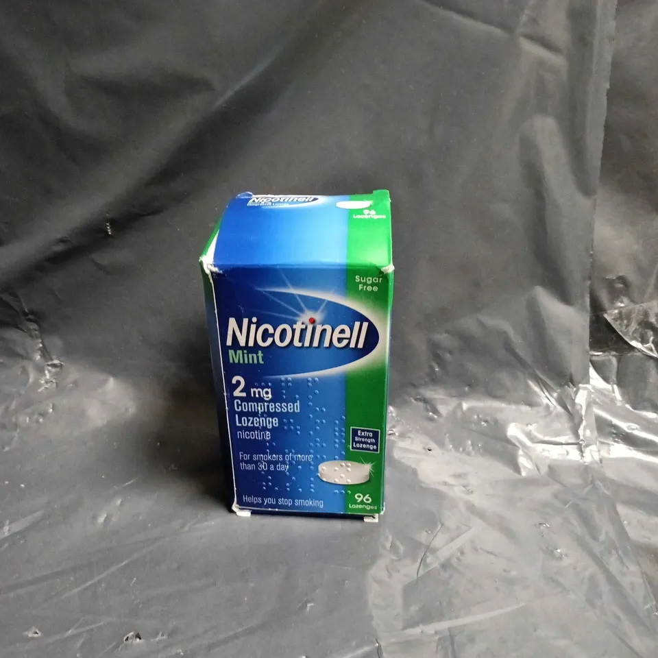 BOX OF APPROXIMATELY 25 ASSORTED CONTACT LENS CLEANERS + APPROXIMATELY 8 CIGARETTE ALTERNATIVES