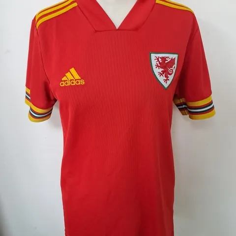 ADIDAS WELSH FOOTBAL JERSEY - S