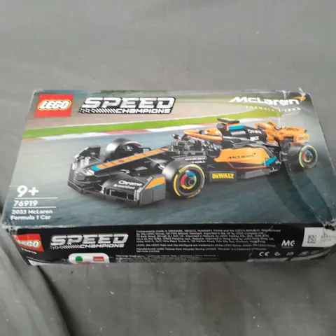 LEGO SPEED CHAMPION 2023 MCLAREN F1 RACE CAR - 76919